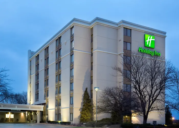 Hotel I-90&rt 20 State St By Ihg 3*