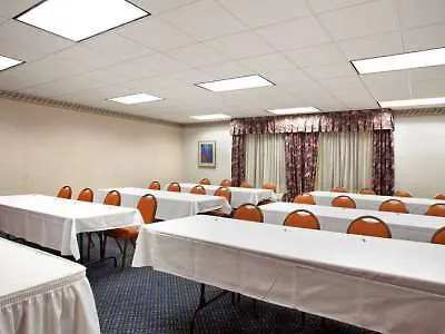 I-90&rt 20 State St By Ihg Отель