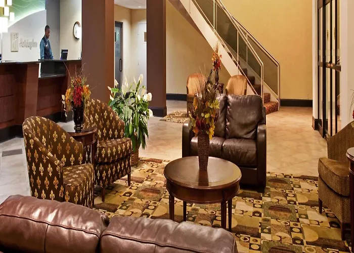 Hotel I-90&rt 20 State St By Ihg